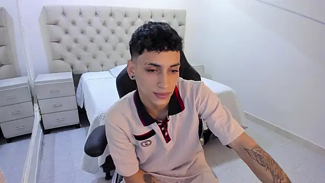 JhoanLeandro online show from 01-10-26, 04:30