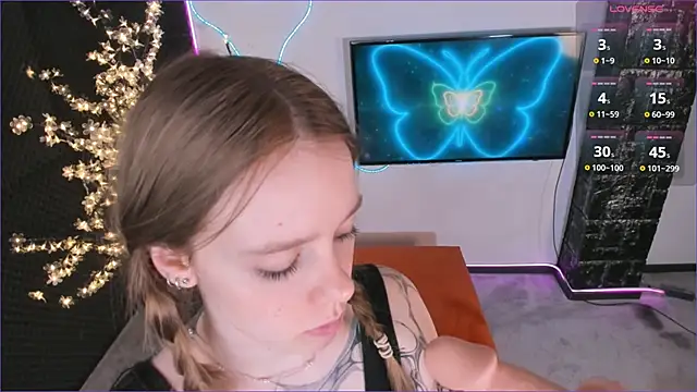 kitness sky online show from 02-09-25, 12:52