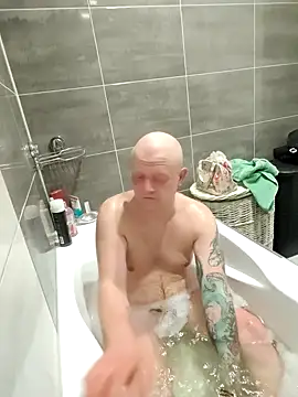 bouraktom6 online show from 11-18-25, 09:51