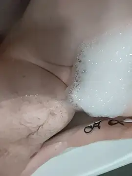 bouraktom6 online show from 10-30-25, 05:54