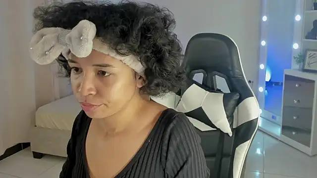 leahaltomm online show from 02-16-25, 07:05