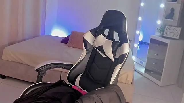 leahaltomm online show from 02-20-25, 08:47