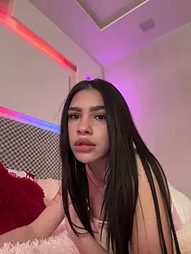 Snapshot of _BbFreya chatting on 02-13-25, 12:43 BbFreya online show from 02-13-25, 12:43