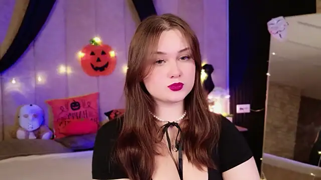 Kendra Parlow online show from 10-30-25, 08:39