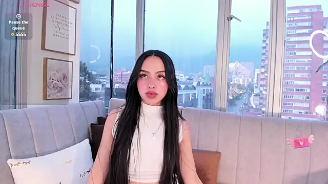 Daphne chers online show from 02-27-25, 09:47