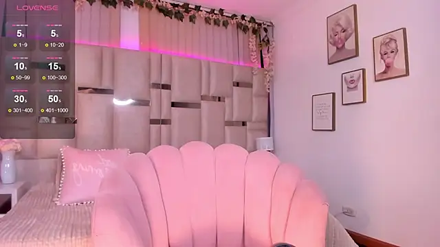 Daphne chers online show from 02-18-25, 02:27