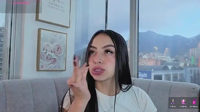 Daphne chers online show from 03-07-26, 09:31