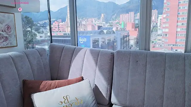 Daphne chers online show from 03-11-26, 08:03