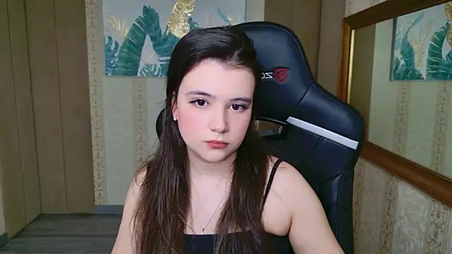 Pauline Heaven online show from 02-07-26, 05:48