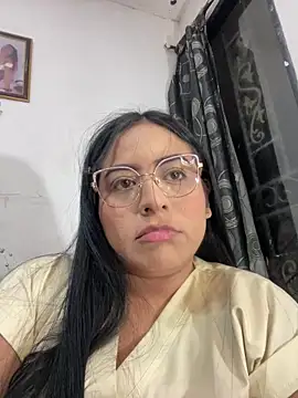 lamaravilla 08 online show from 02-17-26, 11:57