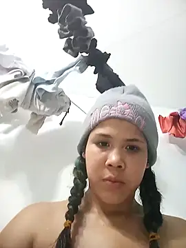 Snapshot of kimberlitaz chatting on 03-02-25, 10:26 kimberlitaz online show from 03-02-25, 10:26