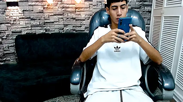 LittleFiree online show from 03-07-25, 05:08