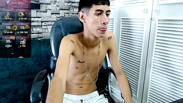 LittleFiree online show from 02-22-25, 05:23