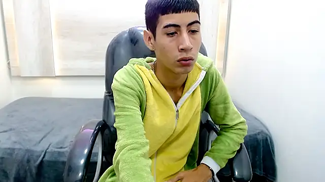 LittleFiree online show from 02-09-25, 02:06