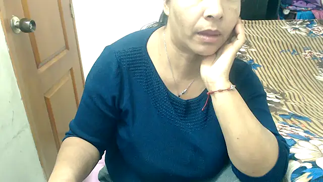 Siblleyx online show from 10-08-25, 04:51