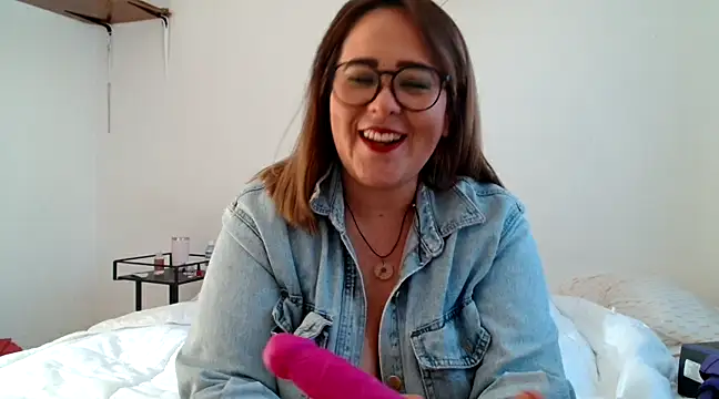 SweetRomina online show from 02-06-25, 08:56