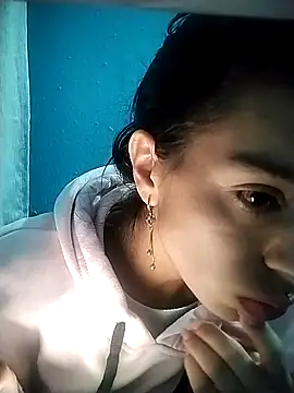 Ariell Kieran online show from 09-22-25, 07:36