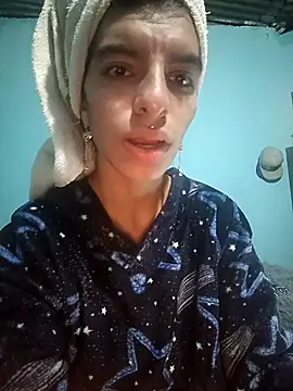 Ariell Kieran online show from 11-30-25, 03:18