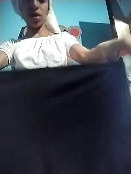 Ariell Kieran online show from 04-05-26, 07:20