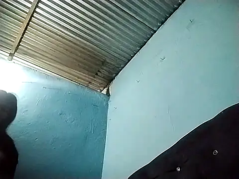 Snapshot of Ariell_Kieran chatting on 02-28-26, 01:05 Ariell Kieran online show from 02-28-26, 01:05