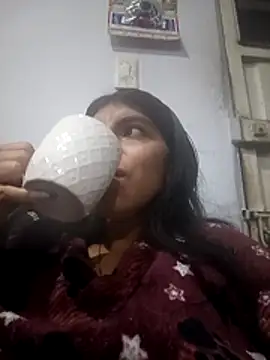 Ariell Kieran online show from 04-08-26, 02:57