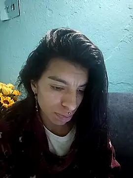 Ariell Kieran online show from 10-30-25, 08:56