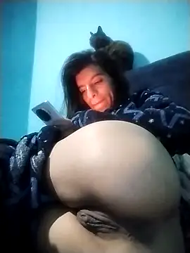 Snapshot of Ariell_Kieran chatting on 02-27-26, 03:40 Ariell Kieran online show from 02-27-26, 03:40