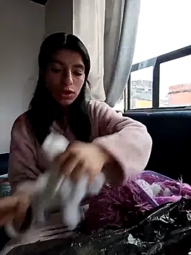 Ariell Kieran online show from 03-21-25, 07:46