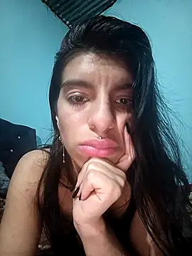 Snapshot of Ariell_Kieran chatting on 02-08-26, 01:14 Ariell Kieran online show from 02-08-26, 01:14