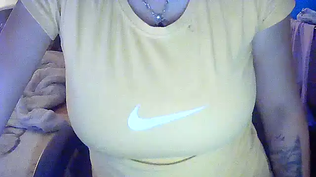 Snapshot of Cicamica12 chatting on 11-20-25, 07:25 Cicamica12 online show from 11-20-25, 07:25