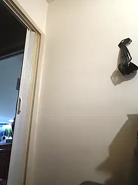 Snapshot of Cicamica12 chatting on 02-24-26, 07:42 Cicamica12 online show from 02-24-26, 07:42