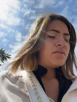 Andrea18 blonde online show from 11-29-25, 03:34