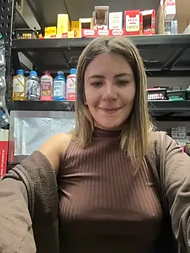 Andrea18 blonde online show from 02-17-26, 12:02