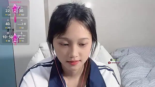 xunian71O online show from 02-21-25, 12:49