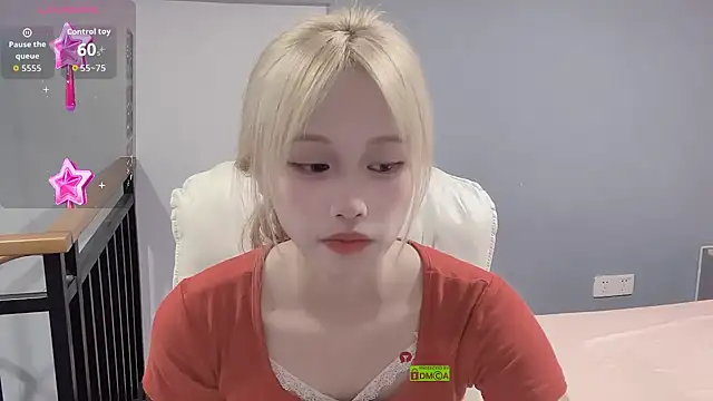 xunian71O online show from 10-01-25, 09:29