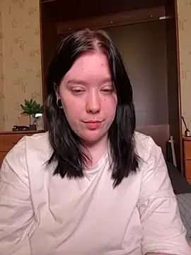 Viesicaa online show from 11-02-25, 05:34