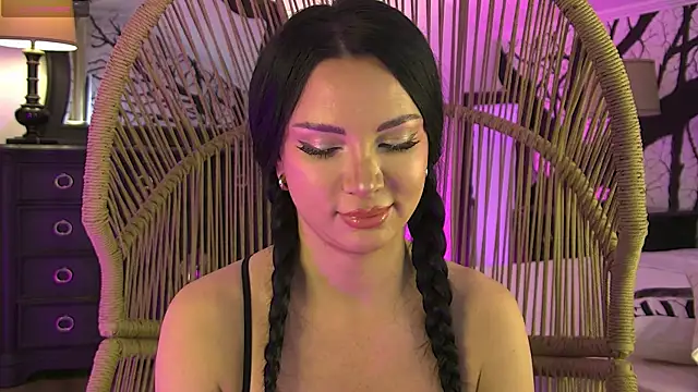 Snapshot of Amber_Luna chatting on 03-16-25, 09:27 Amber Luna online show from 03-16-25, 09:27