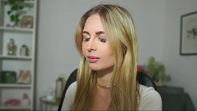 catecrago  online show from 03-08-25, 01:57