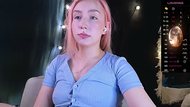 Bibi Iva online show from 05-18-26, 09:19