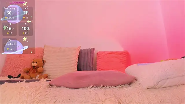 Snapshot of gigi_dol chatting on 05-30-26, 08:31 gigi dol online show from 05-30-26, 08:31