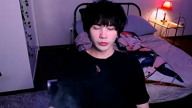 Snapshot of rennnuts chatting on 10-04-25, 07:37 rennnuts online show from 10-04-25, 07:37