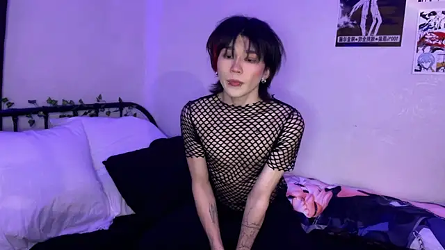 Snapshot of rennnuts chatting on 02-12-25, 10:26 rennnuts online show from 02-12-25, 10:26