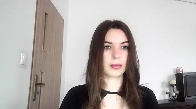 aurora lust online show from 03-11-25, 07:35