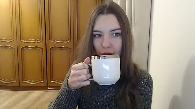 aurora lust online show from 11-25-25, 06:25