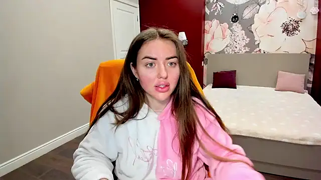 MissisCaty online show from 02-20-26, 04:31