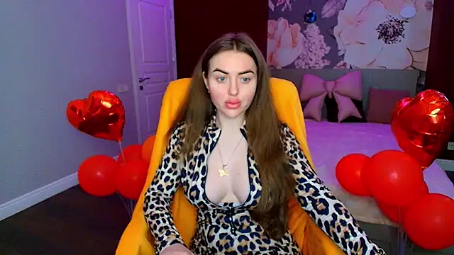 MissisCaty online show from 05-20-26, 04:09