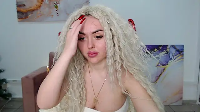 Snapshot of MissisCaty chatting on 02-22-25, 04:51 MissisCaty online show from 02-22-25, 04:51