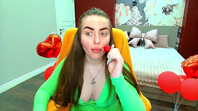 MissisCaty online show from 05-27-26, 06:48
