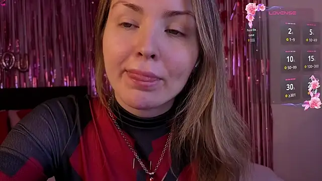 Lora Rosee online show from 03-30-26, 02:29