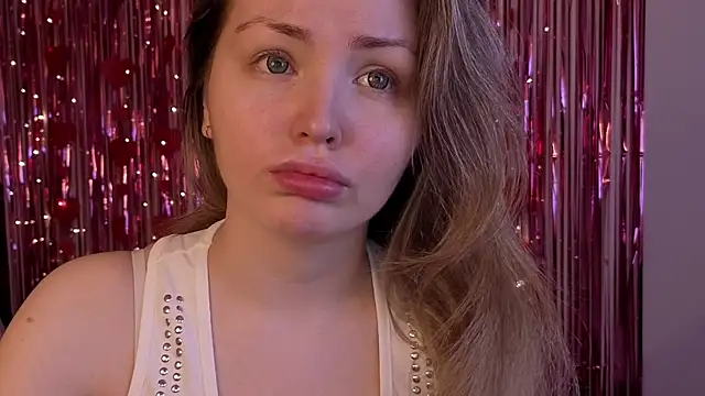 Lora Rosee online show from 05-12-26, 02:12